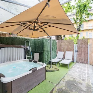  Apartamento Oasi Di Relax Spa A 10 Min Dal Duomo Italia
